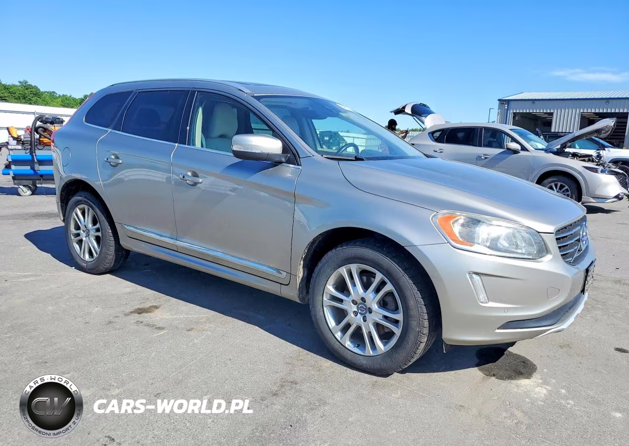2016 Volvo Xc60 T5 Premier VIN:YV440MDK3G2785243 - 4