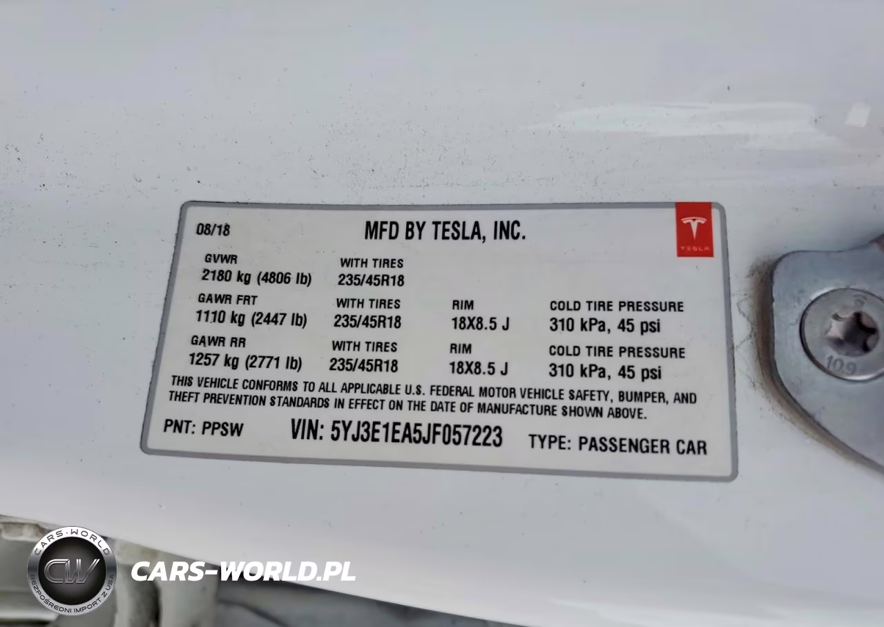 2018 Tesla Model 3 VIN:5YJ3E1EA5JF057223 - 12