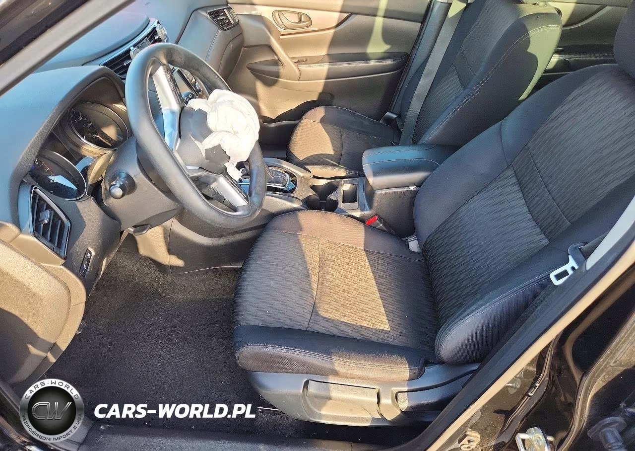 2019 Nissan Rogue S VIN:5N1AT2MT3KC729988 - 7