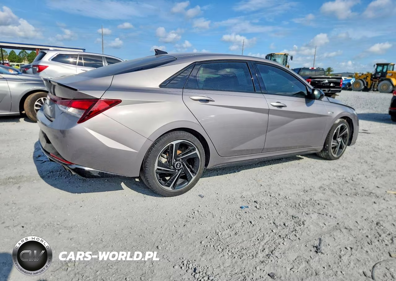 2023 Hyundai Elantra N Line VIN:KMHLR4AF6PU543753 - 3