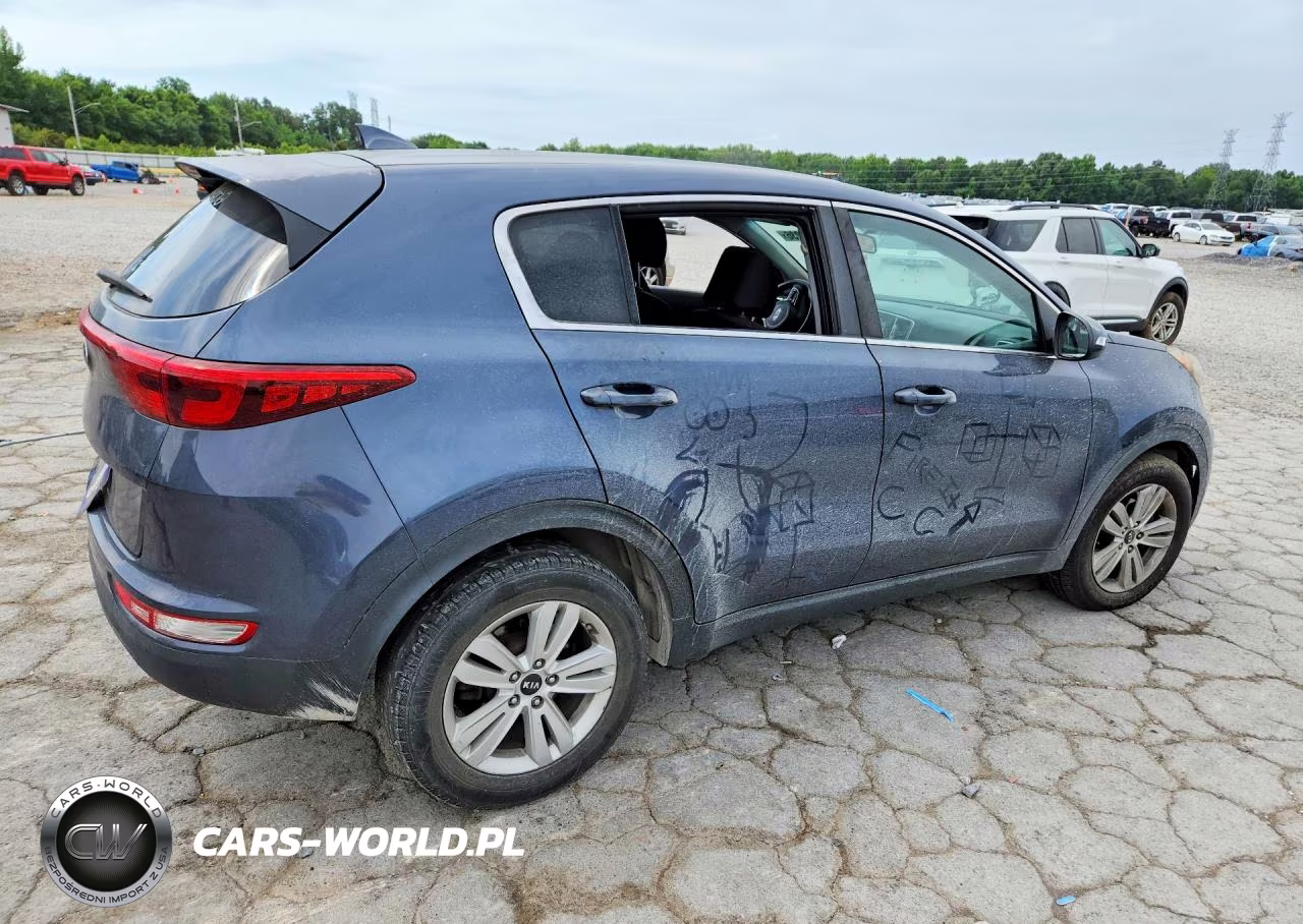 2018 Kia Sportage Lx VIN:KNDPM3AC4J7382331 - 3
