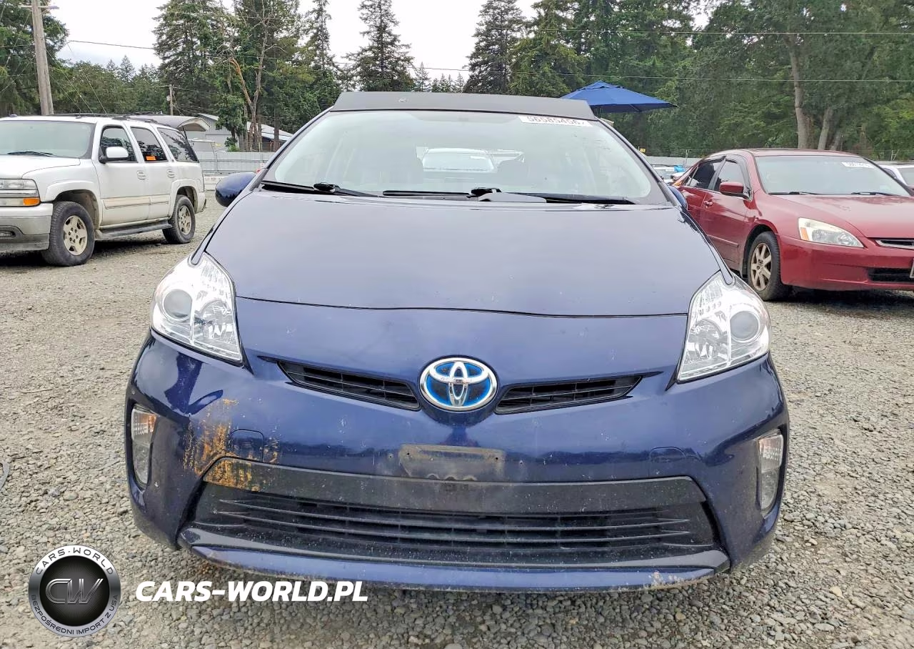 2015 Toyota Prius Three VIN:JTDKN3DU5F0411413 - 5