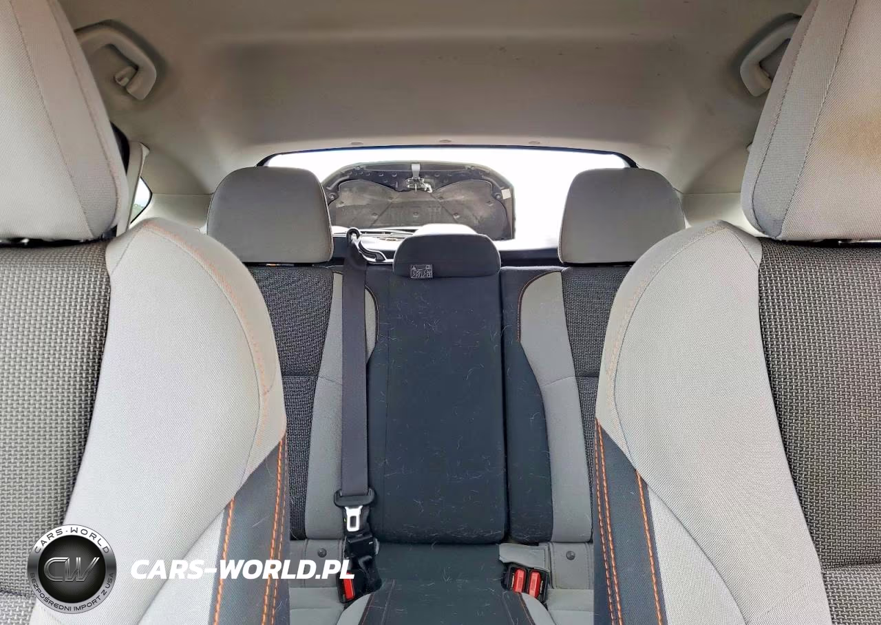 2019 Subaru Crosstrek Premium VIN:JF2GTACC5K8217146 - 10
