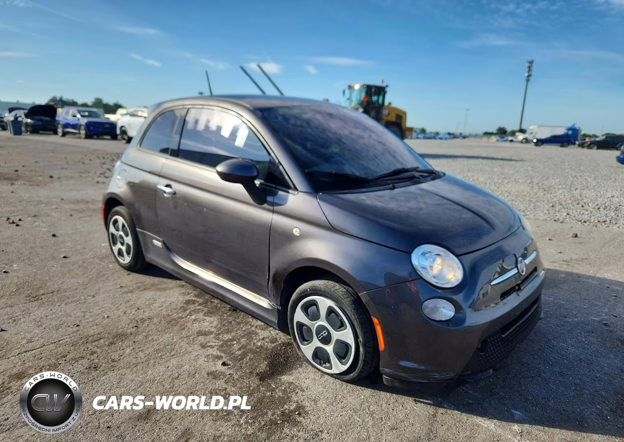 2017 Fiat 500 Electric VIN:3C3CFFGE7HT699369 - 4