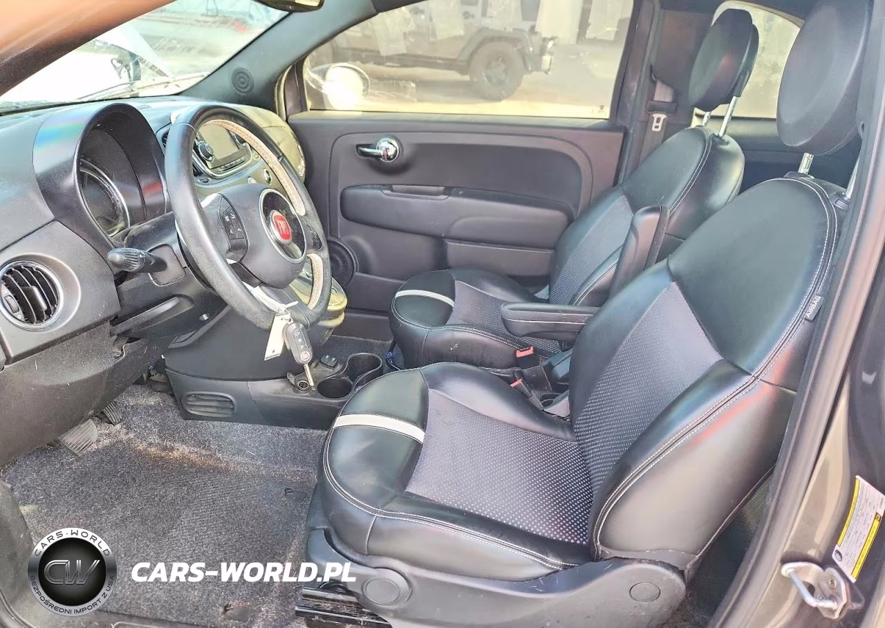2017 Fiat 500 Electric VIN:3C3CFFGE7HT699369 - 7