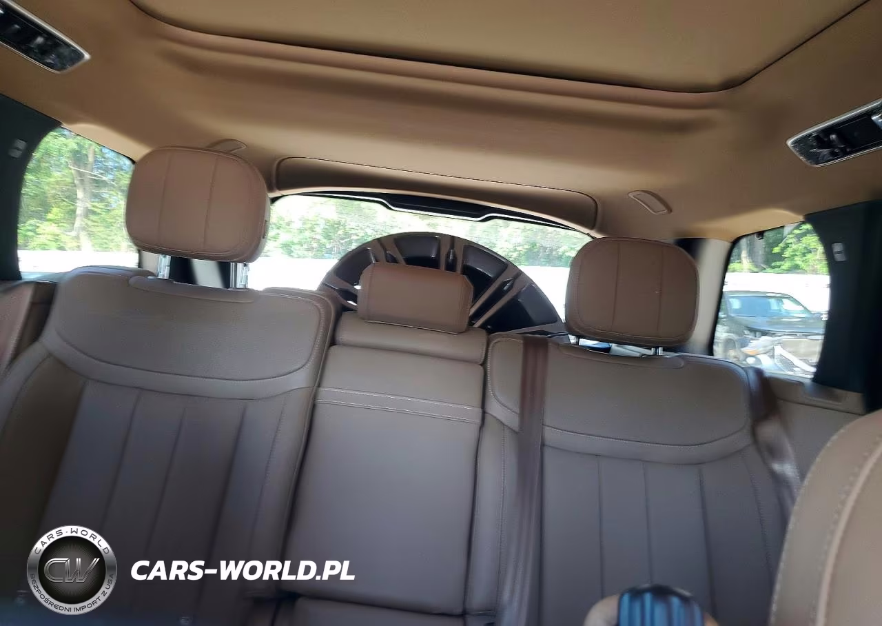 2025 Land Rover Range Rover Se VIN:SALKP9E91SA312768 - 10