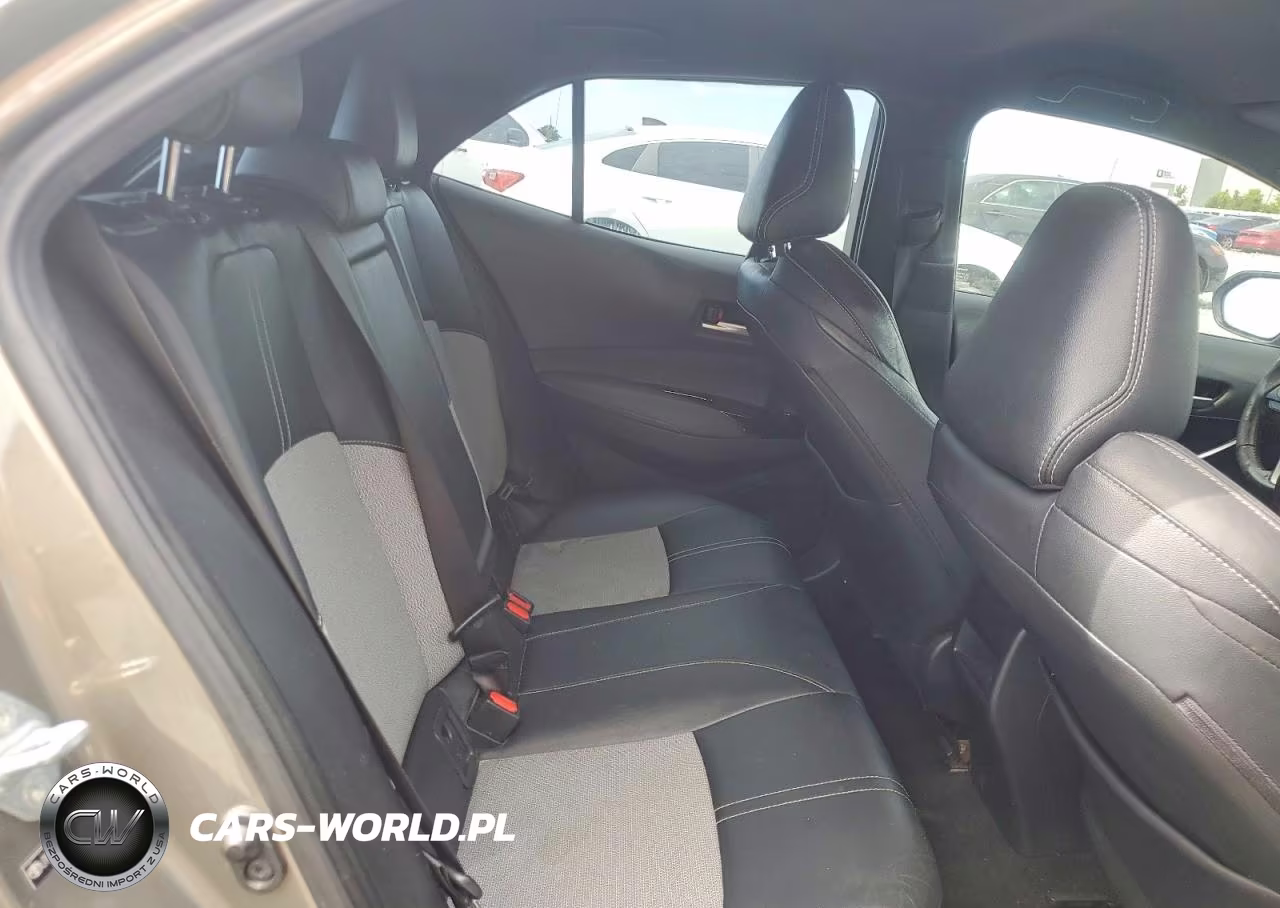 2019 Toyota Corolla Hatchback Xse VIN:JTNK4RBE4K3027516 - 10