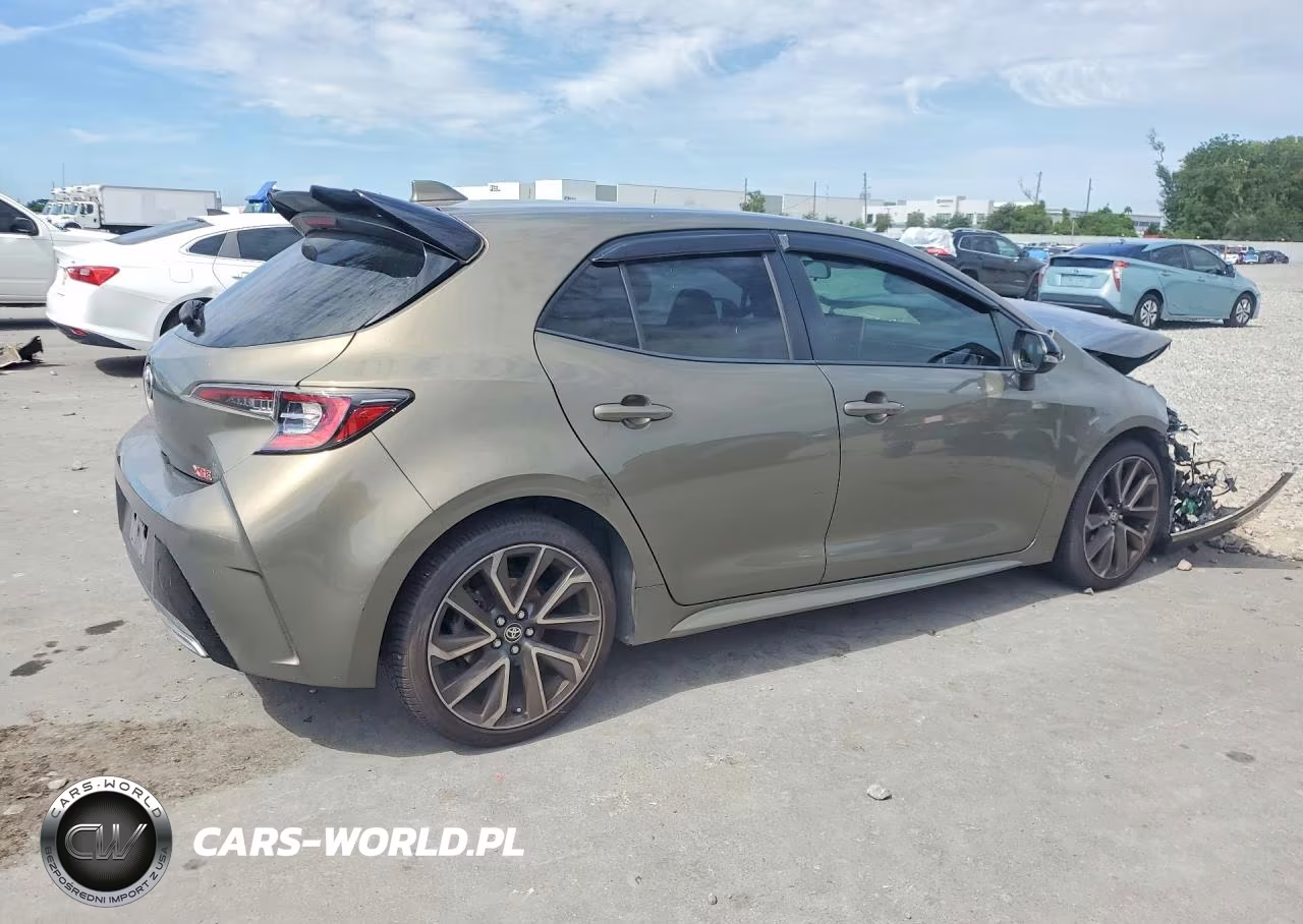 2019 Toyota Corolla Hatchback Xse VIN:JTNK4RBE4K3027516 - 3