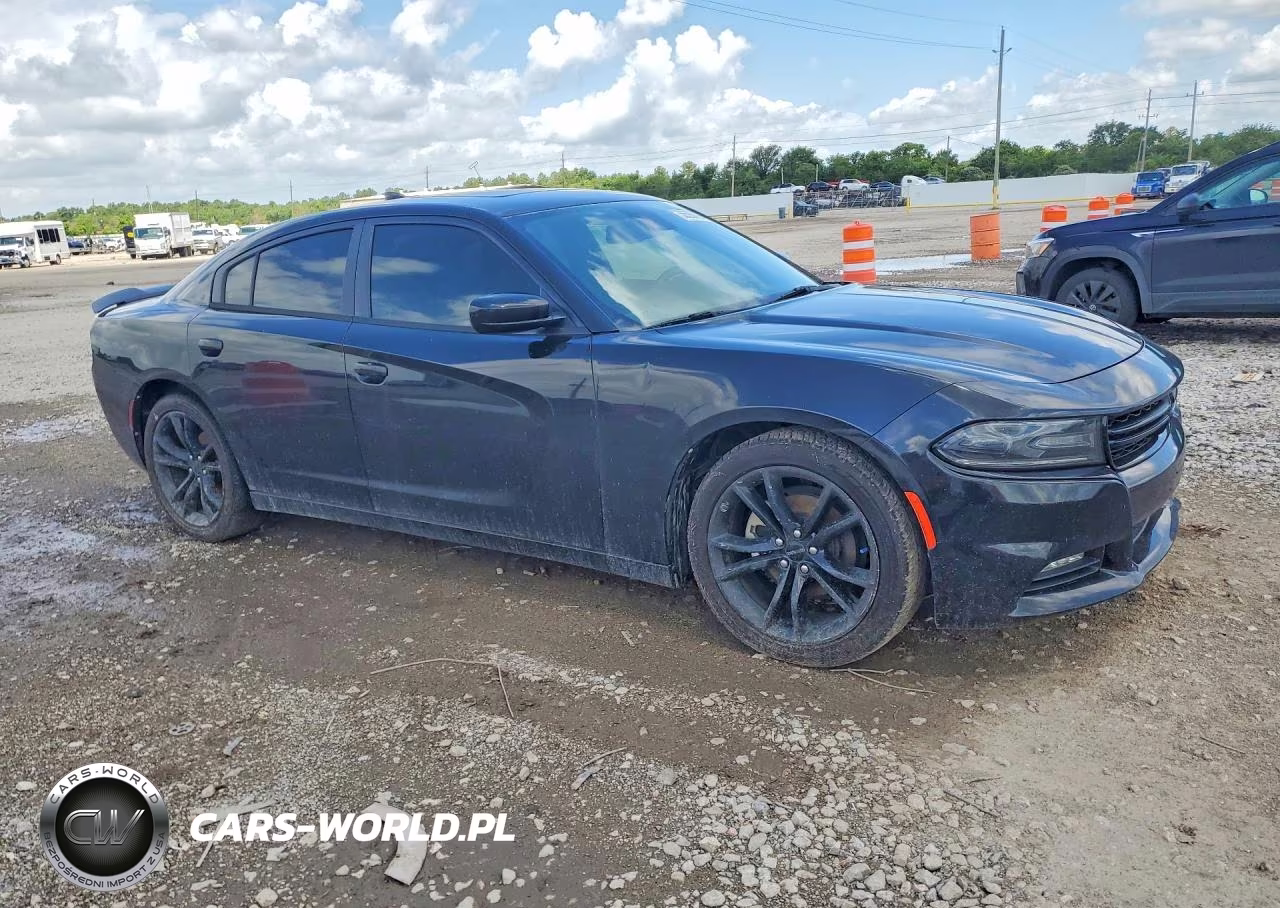2016 Dodge Charger Sxt VIN:2C3CDXHG6GH233435 - 4
