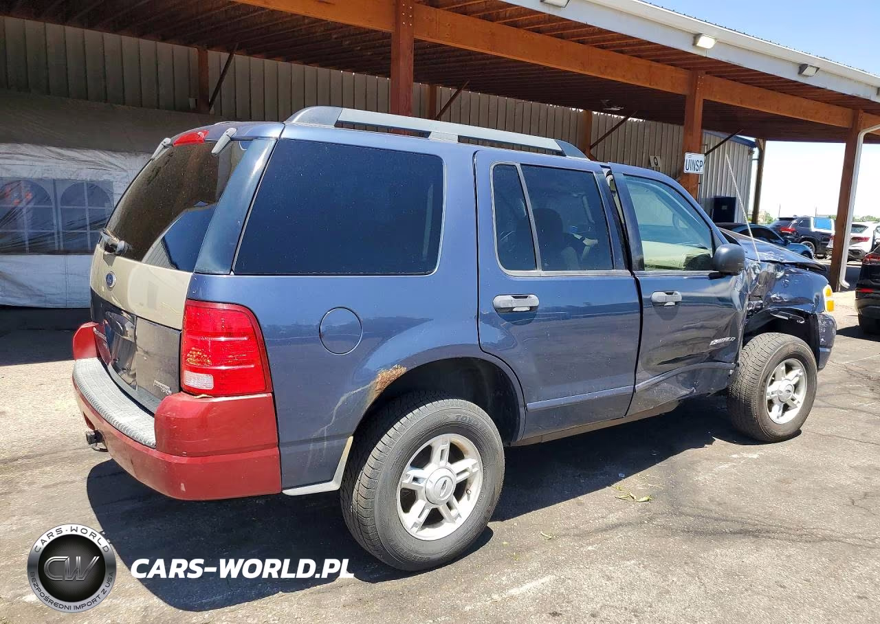 2005 Ford Explorer Xlt VIN:1FMZU73K15UC00155 - 3