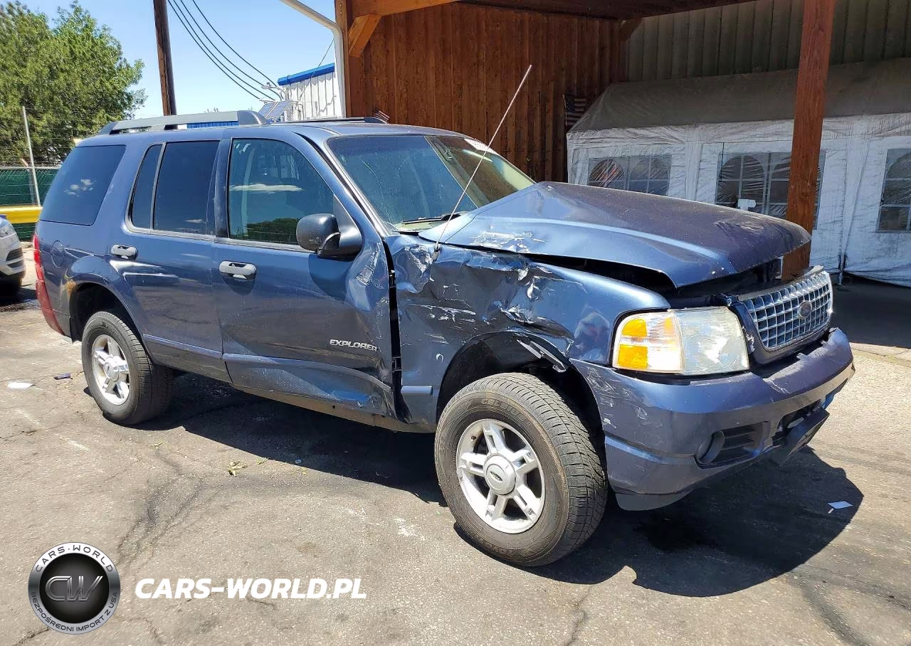 2005 Ford Explorer Xlt VIN:1FMZU73K15UC00155 - 4
