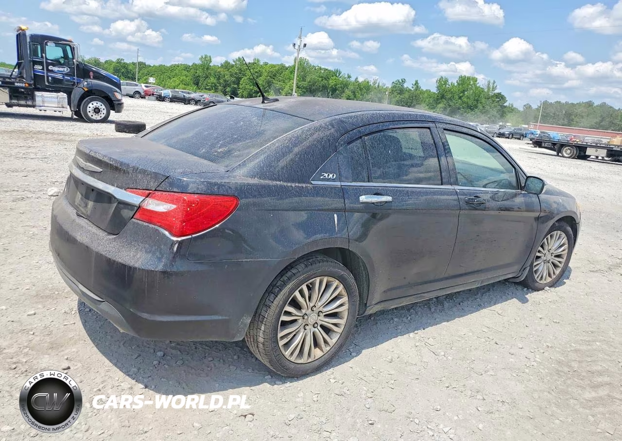 2011 Chrysler 200 Limited VIN:1C3BC2FG9BN518313 - 3