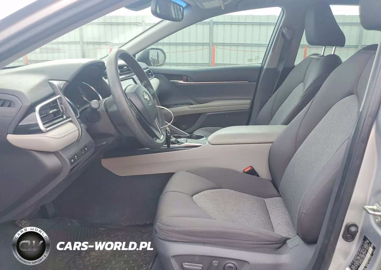 2018 Toyota Camry Le VIN:4T1B11HK5JU539432 - 7