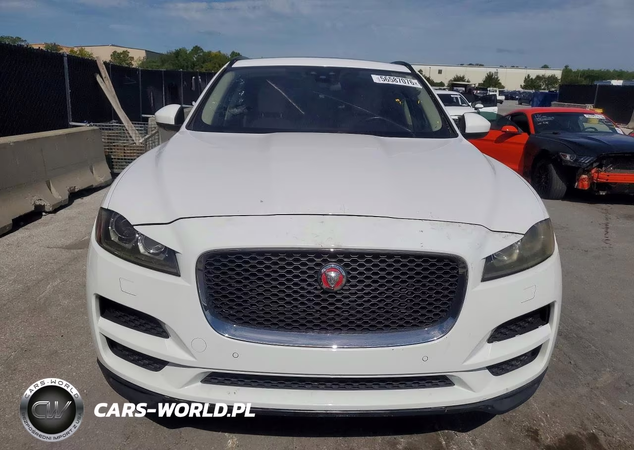 2017 Jaguar F-Pace Premium VIN:SADCJ2BV4HA067080 - 5