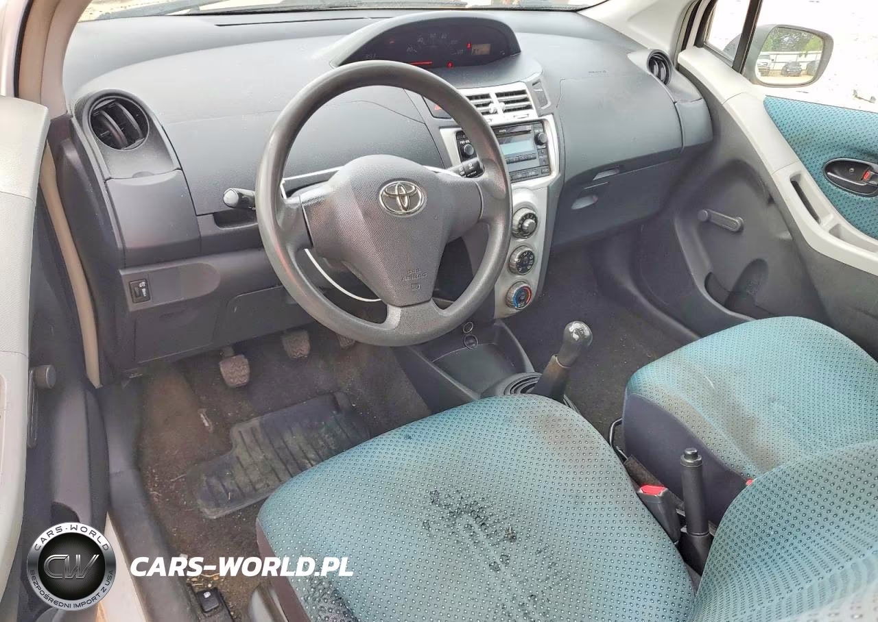 2007 Toyota Yaris Base VIN:JTDJT923475131887 - 8