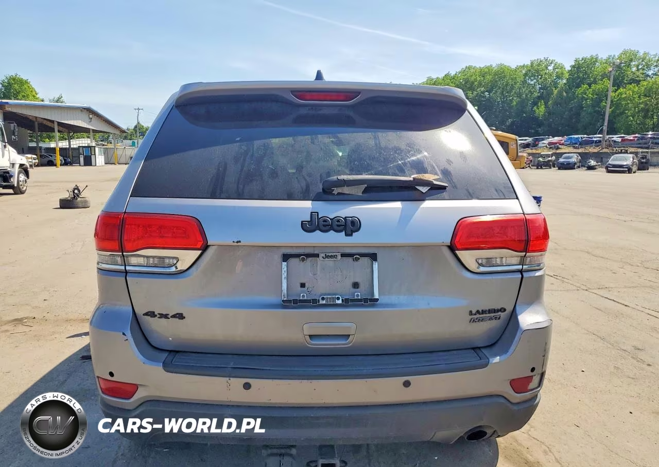 2015 Jeep Grand Cherokee Laredo VIN:1C4RJFAG5FC158232 - 6