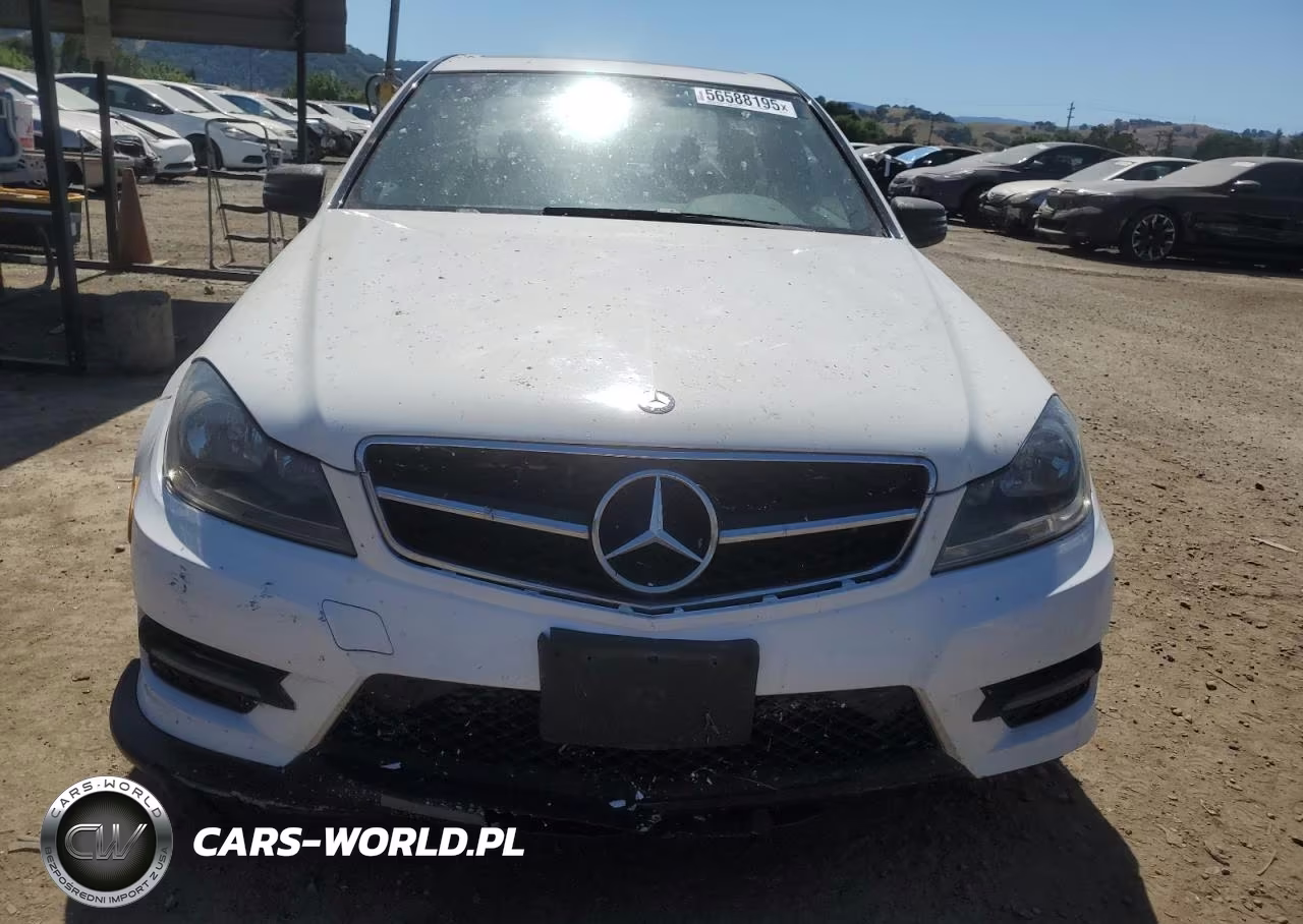2013 Mercedes-Benz C 250 VIN:WDDGF4HB1DA851112 - 5