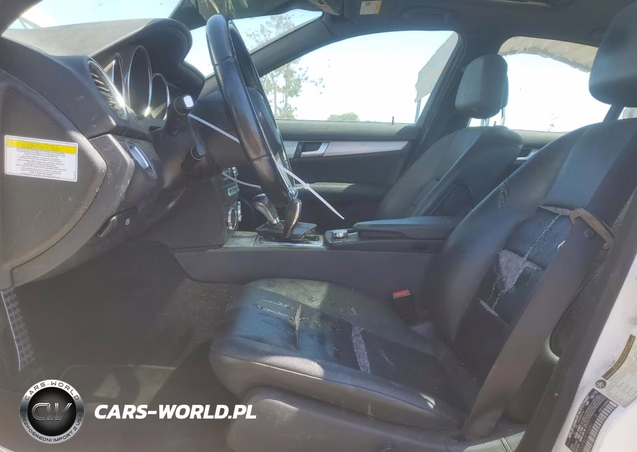 2013 Mercedes-Benz C 250 VIN:WDDGF4HB1DA851112 - 7