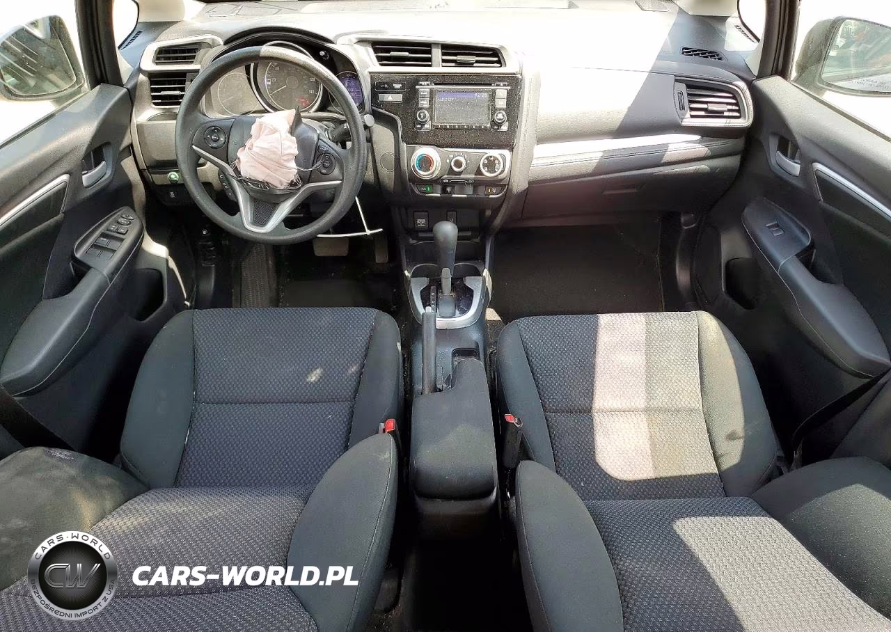 2019 Honda Fit Lx VIN:3HGGK5H40KM721904 - 8