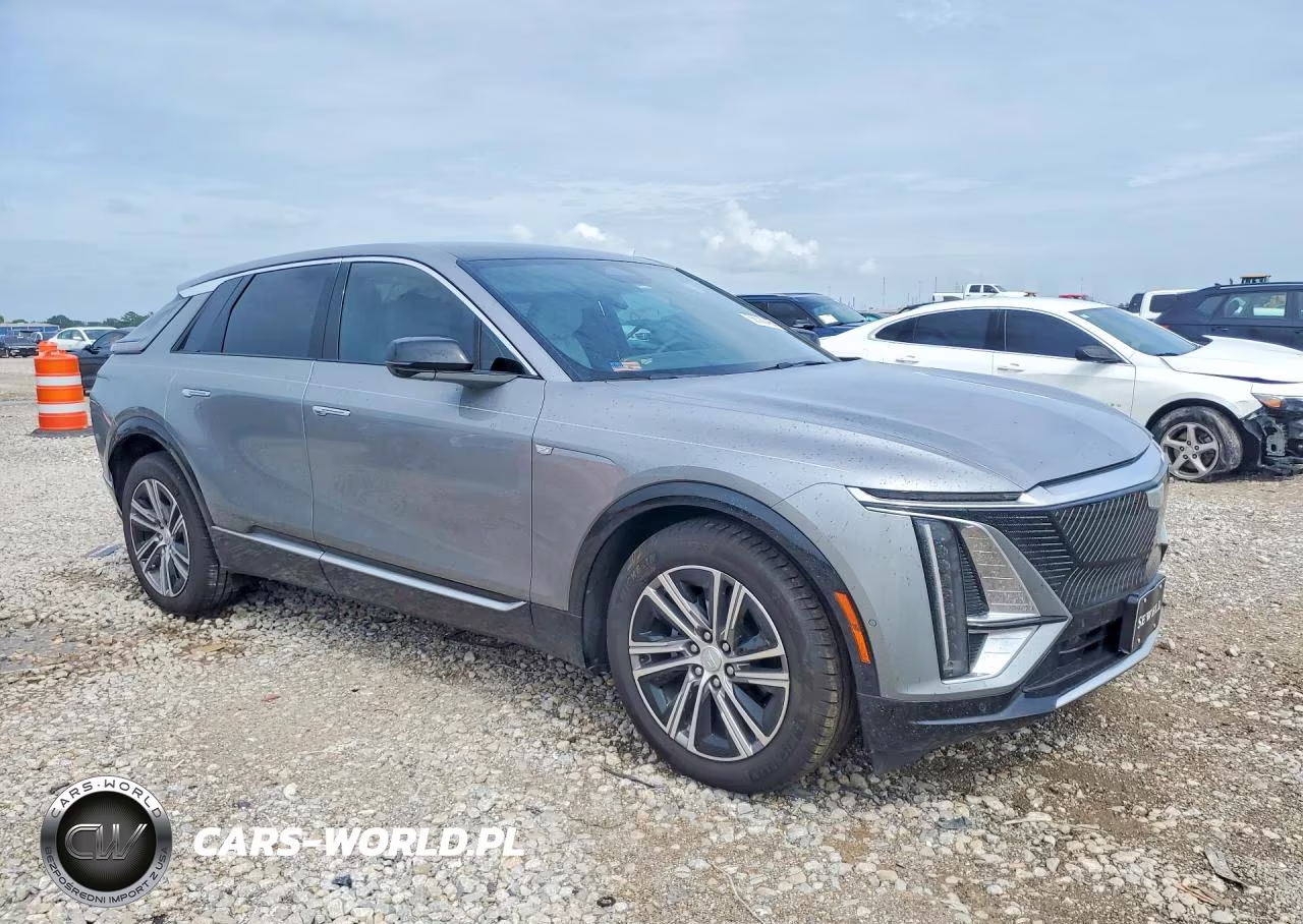 2025 Cadillac Lyriq Luxury VIN:1GYKPNRL7SZ306216 - 4