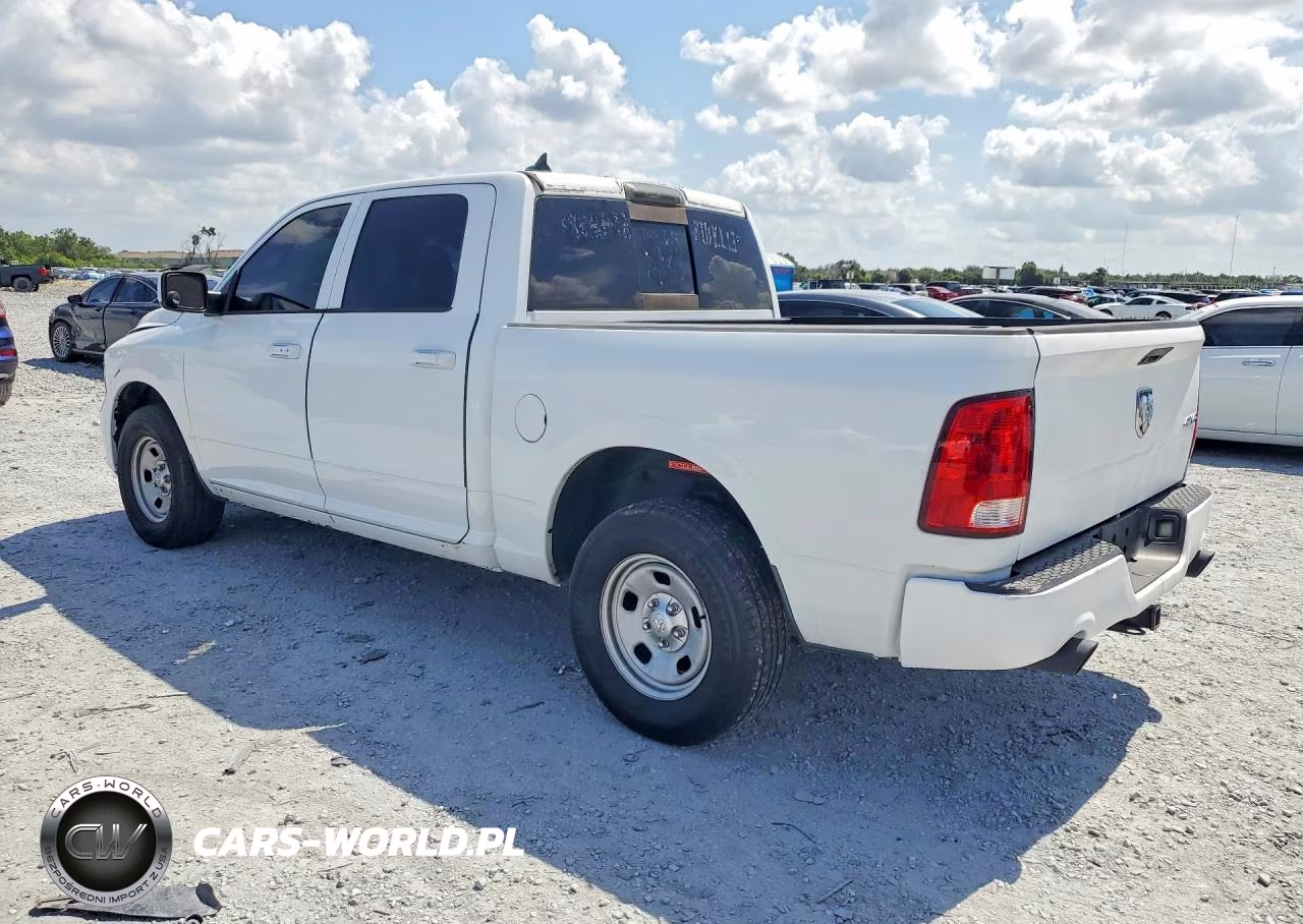 2015 Ram 1500 Sport VIN:1C6RR6MT4FS592494 - 2