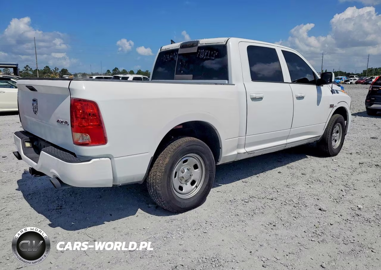 2015 Ram 1500 Sport VIN:1C6RR6MT4FS592494 - 3