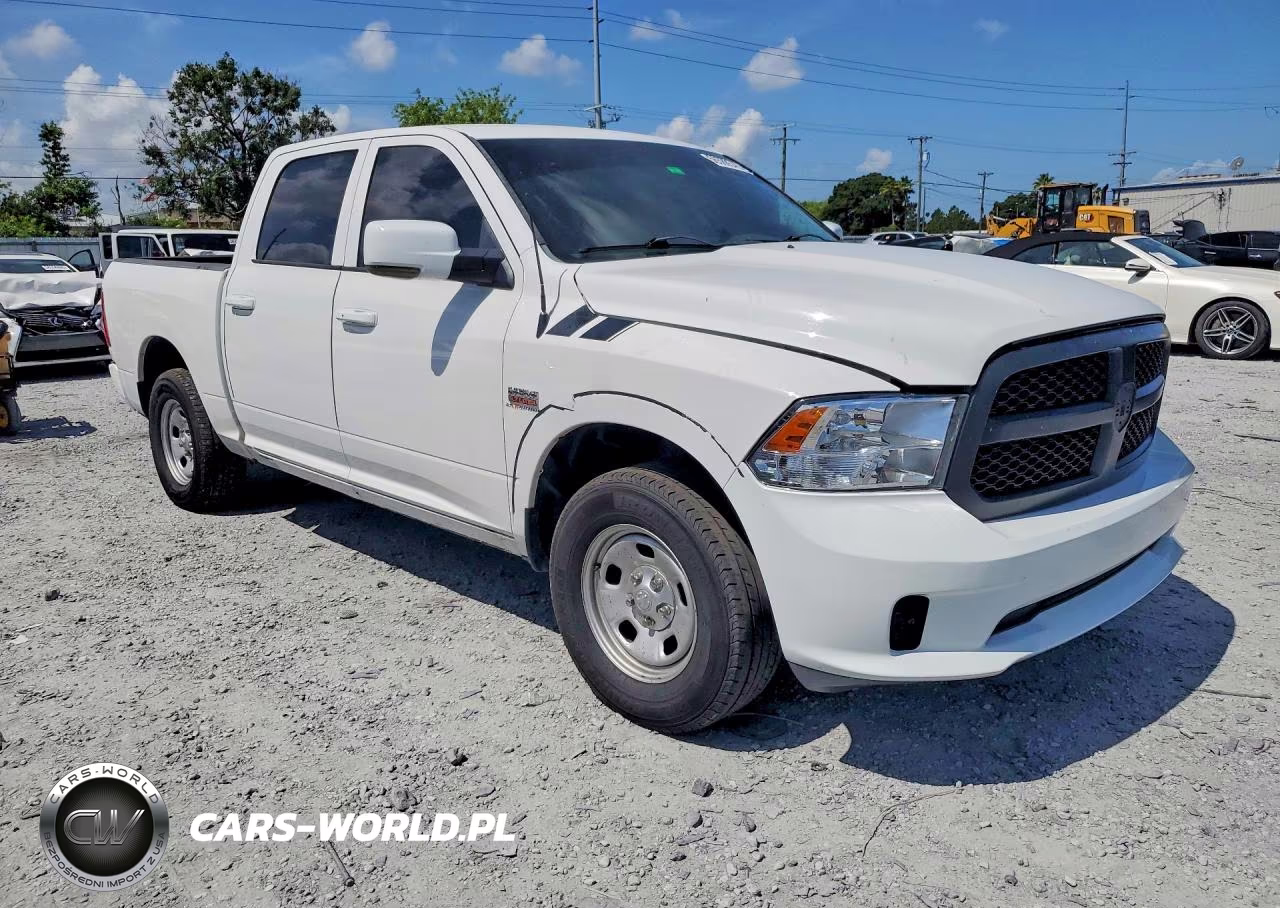 2015 Ram 1500 Sport VIN:1C6RR6MT4FS592494 - 4