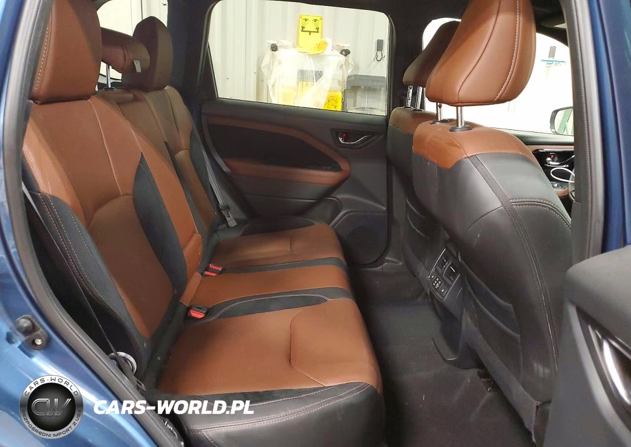 2025 Subaru Forester Touring VIN:JF2SLDTC7SH410894 - 11