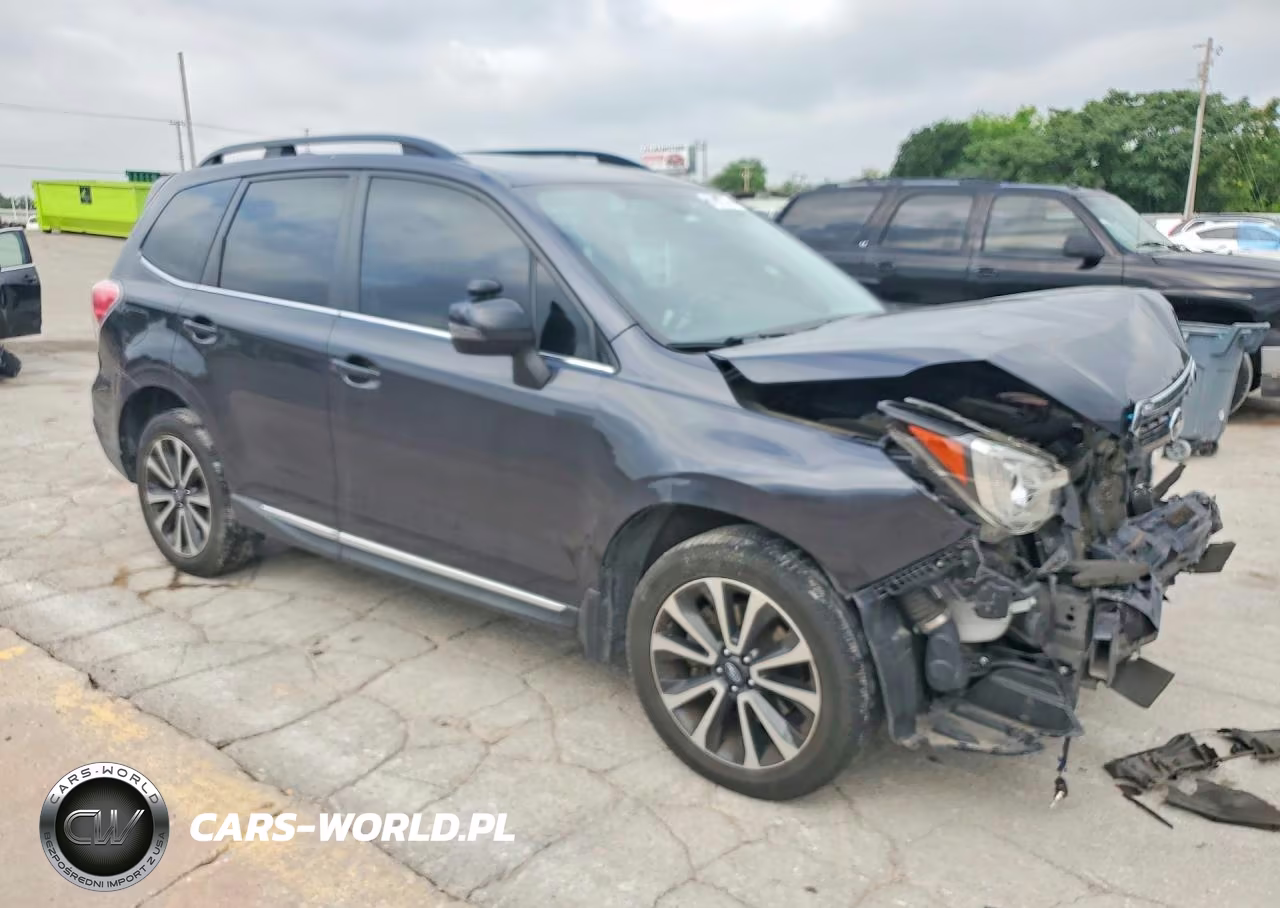2018 Subaru Forester 2.0Xt Touring VIN:JF2SJGWC8JH596432 - 4
