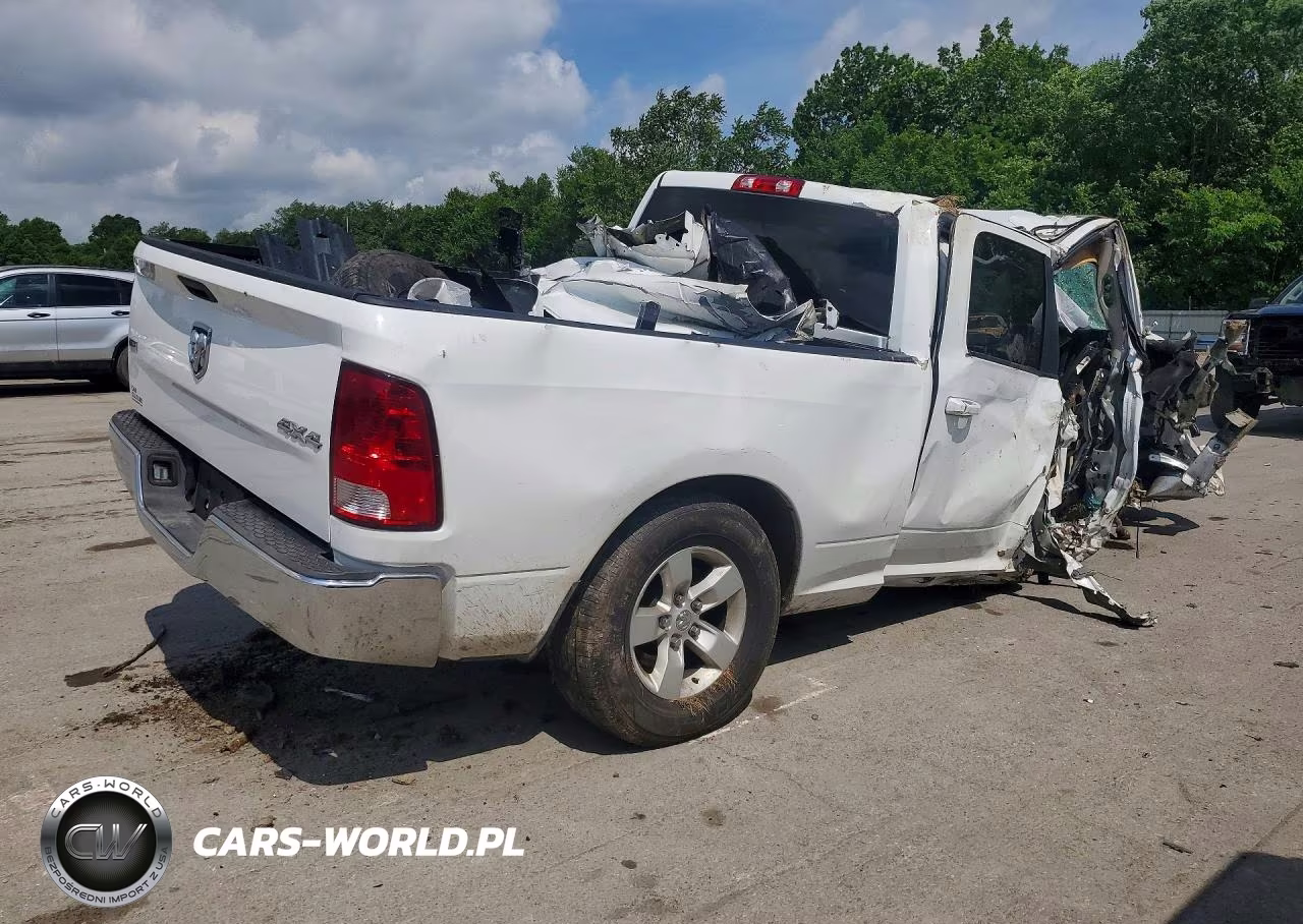 2021 Ram 1500 Classic Slt VIN:1C6RR7TT8MS520234 - 3