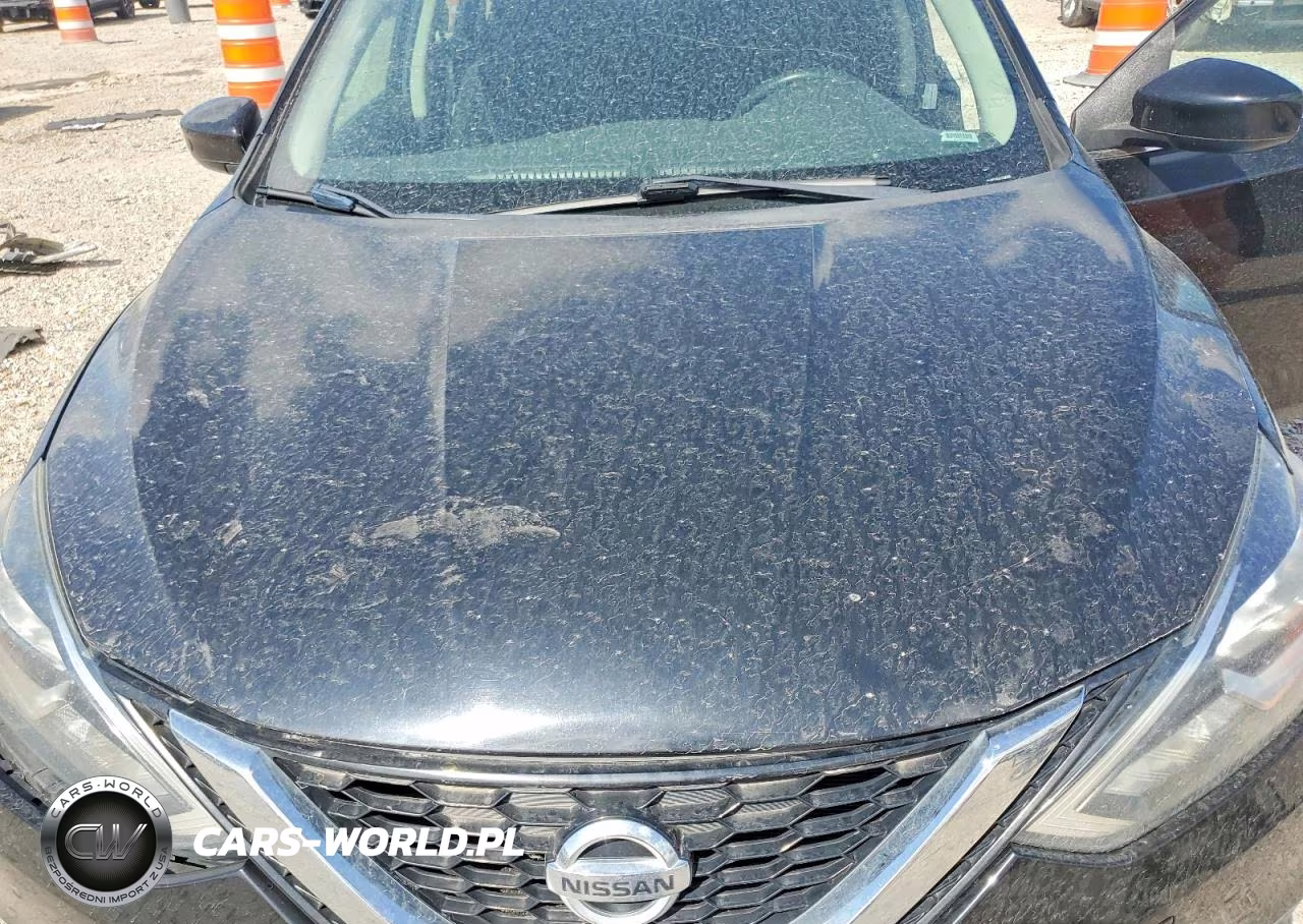 2018 Nissan Sentra S VIN:3N1AB7AP4JY306065 - 11