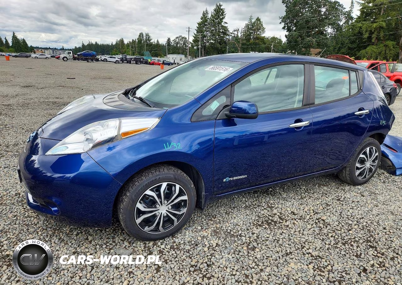 2016 Nissan Leaf S