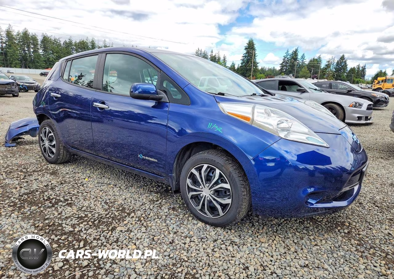 2016 Nissan Leaf S VIN:1N4AZ0CP3GC300357 - 4