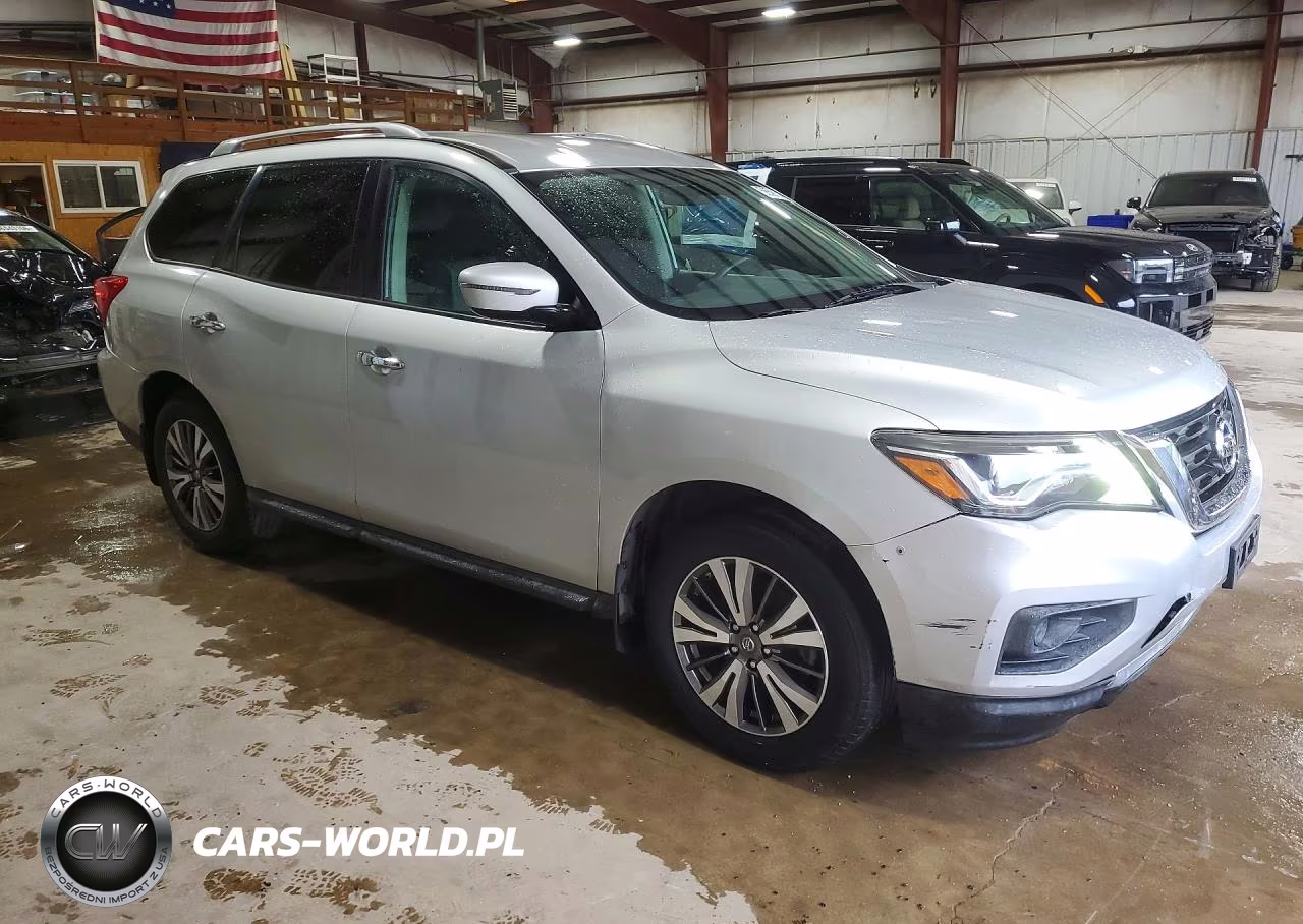 2017 Nissan Pathfinder S VIN:5N1DR2MNXHC606162 - 4