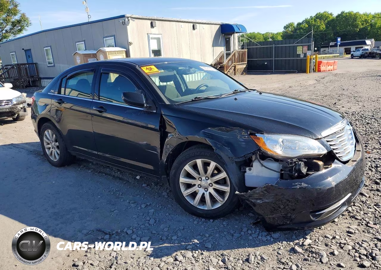 2012 Chrysler 200 Touring VIN:1C3CCBBB1CN120366 - 4