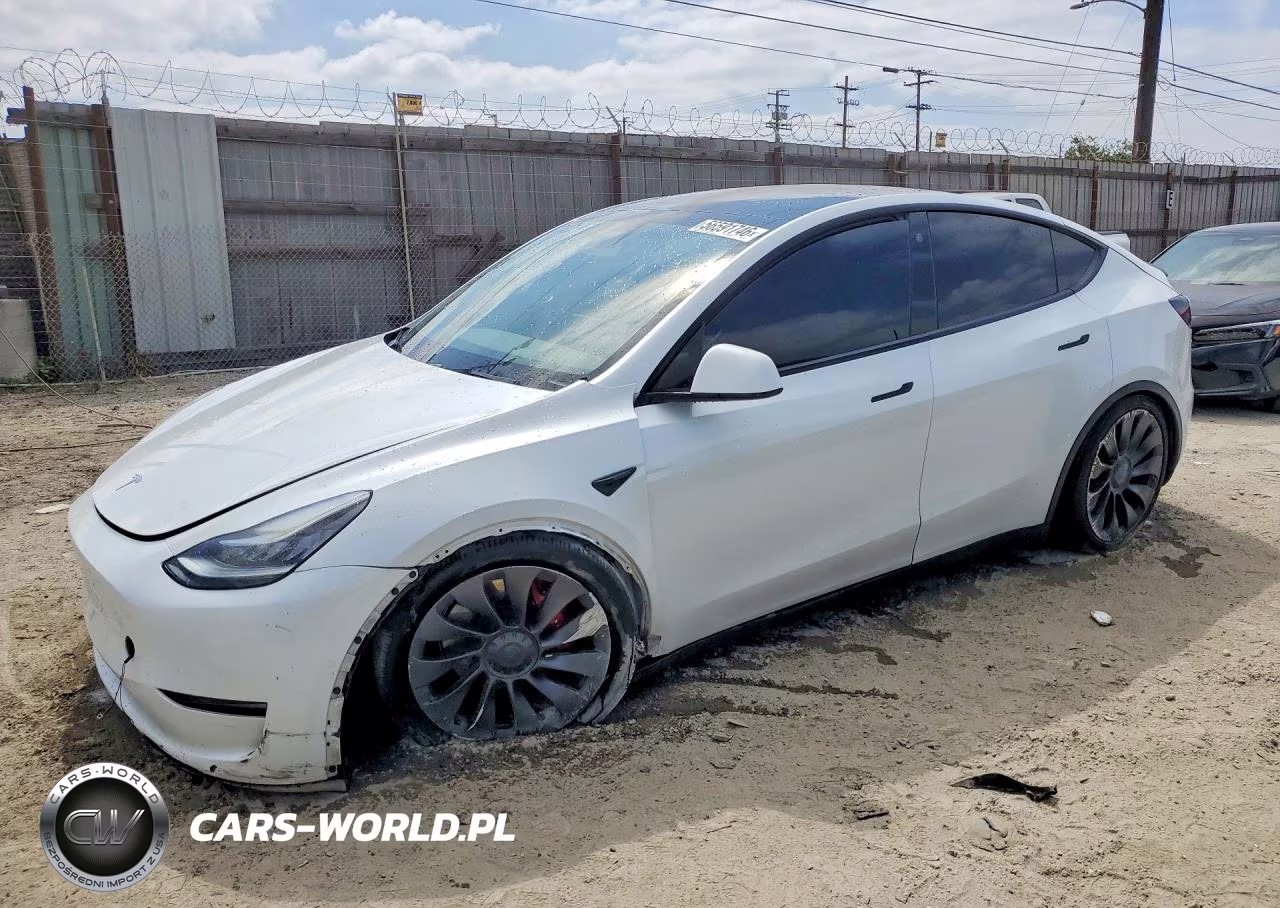 2022 Tesla Model Y – zdjęcie 1 z 13