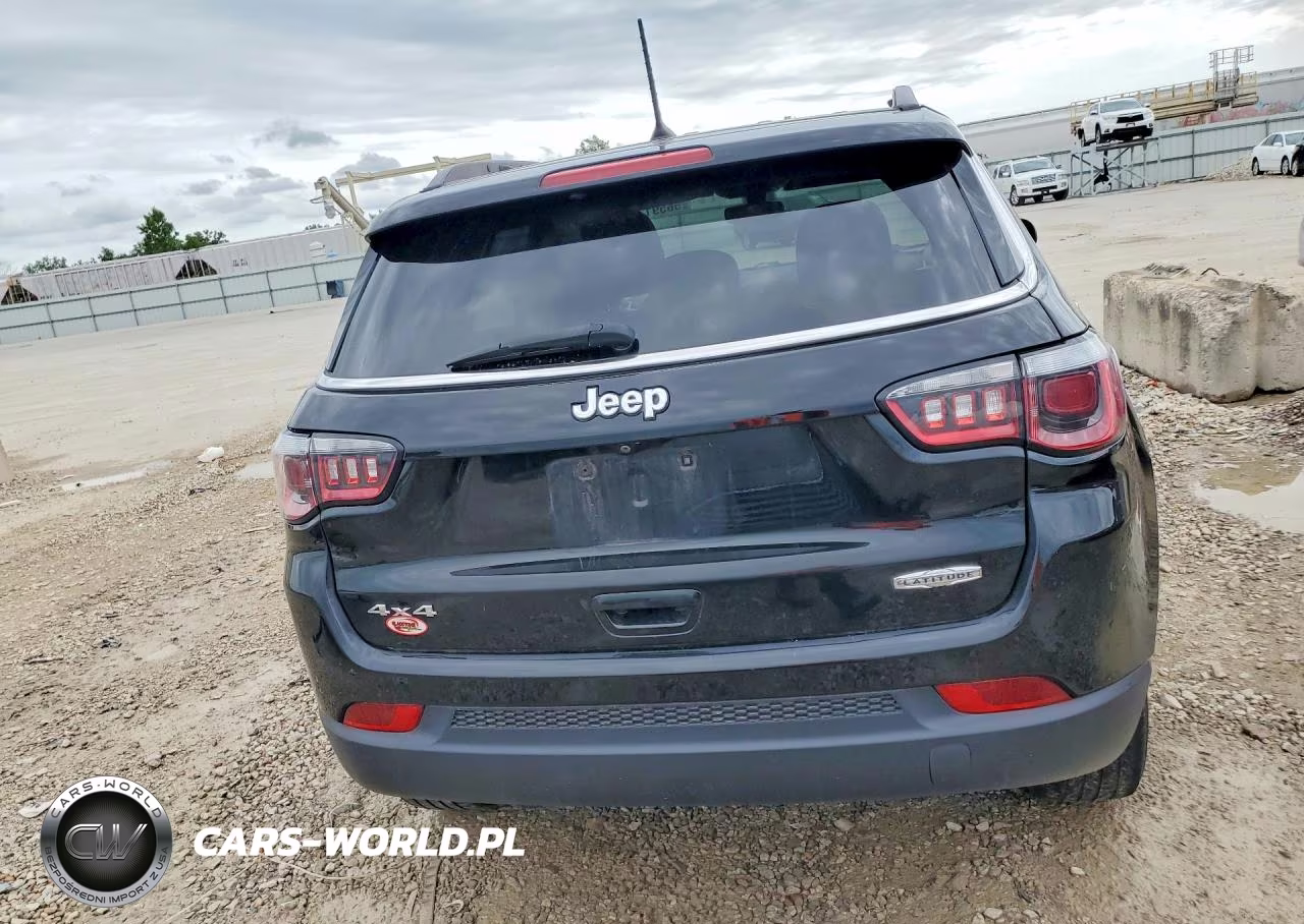 2018 Jeep Compass Latitude VIN:3C4NJDBB6JT200247 - 6