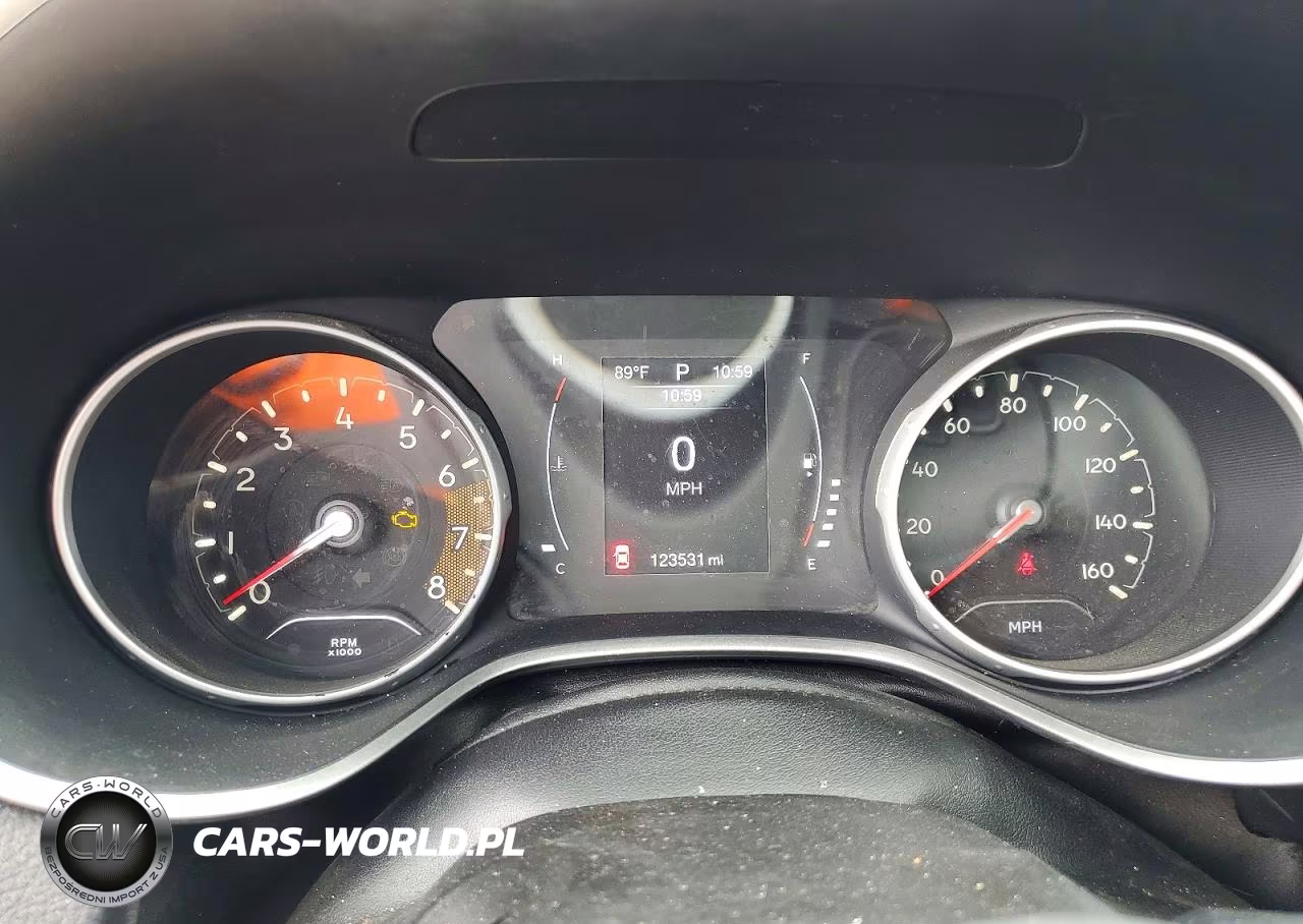 2018 Jeep Compass Latitude VIN:3C4NJDBB6JT200247 - 9