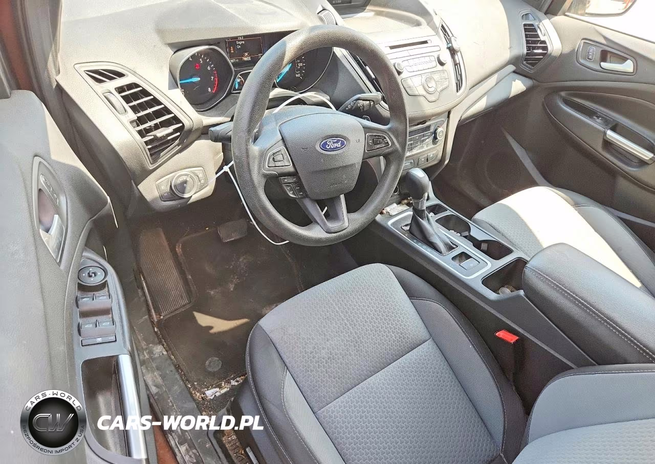 2017 Ford Escape Se VIN:1FMCU0GD2HUD73602 - 8