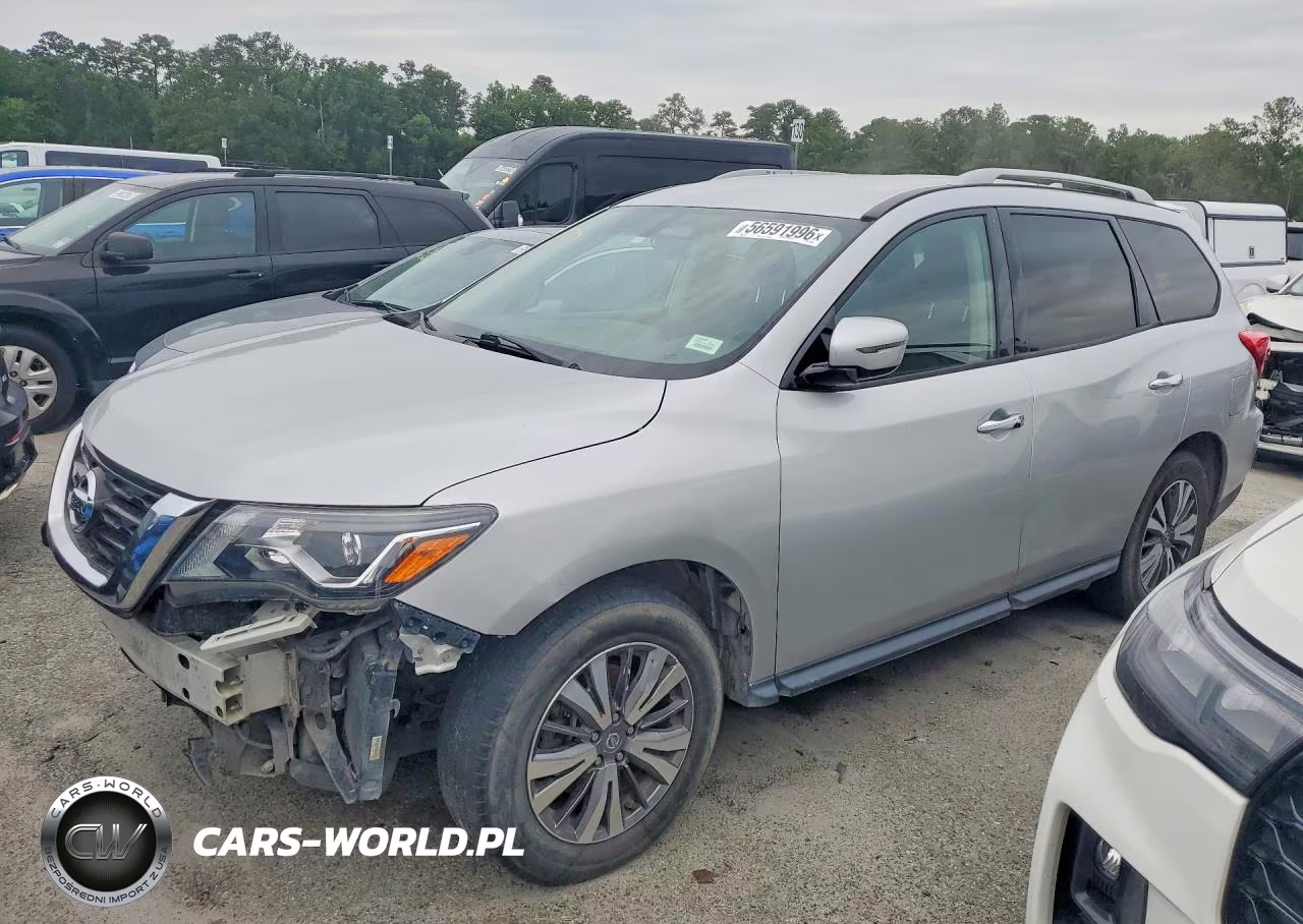 2020 Nissan Pathfinder Sv