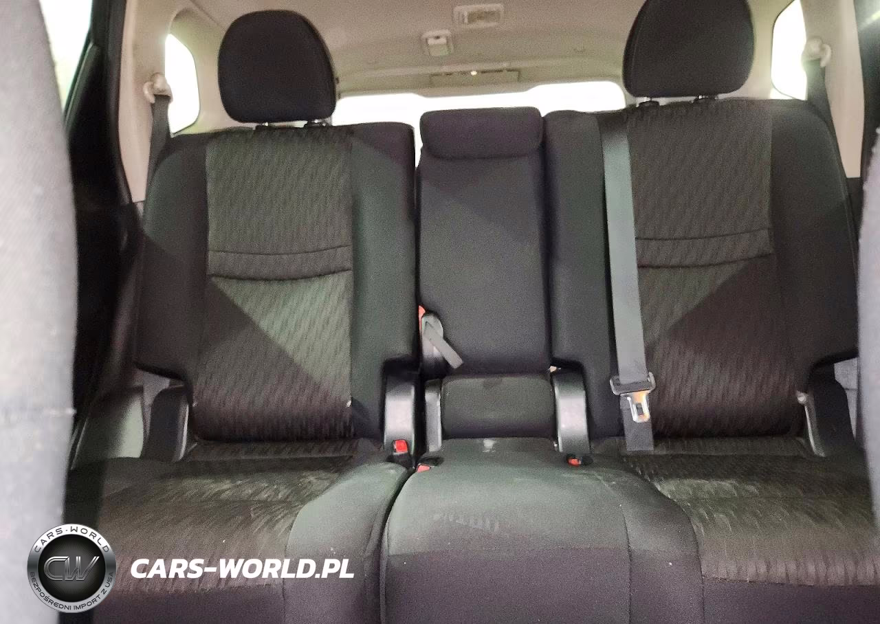 2018 Nissan Rogue Sv VIN:5N1AT2MTXJC800814 - 10