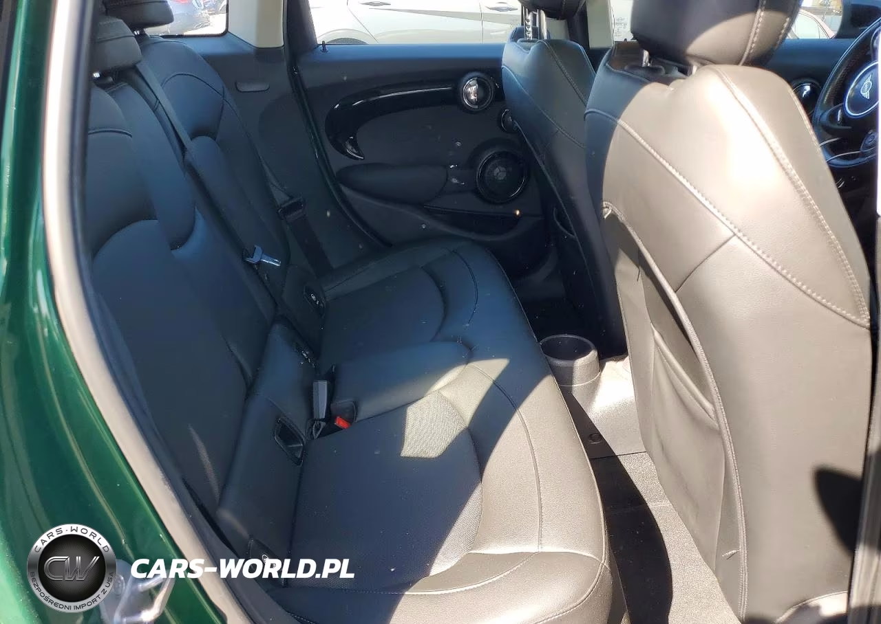 2020 Mini Cooper S VIN:WMWXU9C01L2M66450 - 10
