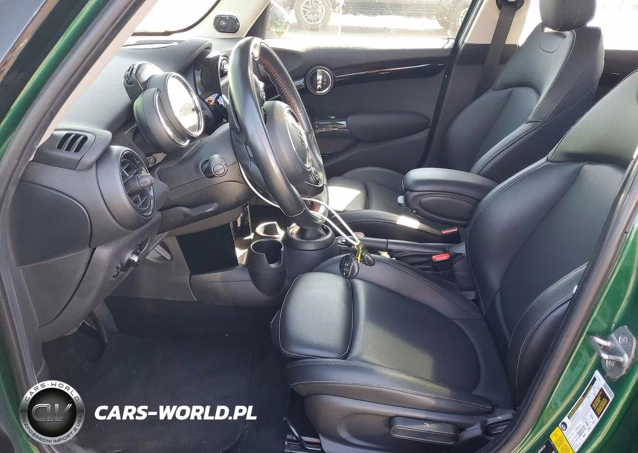 2020 Mini Cooper S VIN:WMWXU9C01L2M66450 - 7
