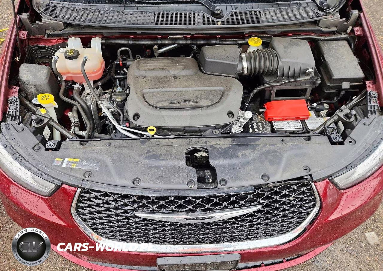 2022 Chrysler Pacifica Touring L VIN:2C4RC1BG9NR217123 - 12