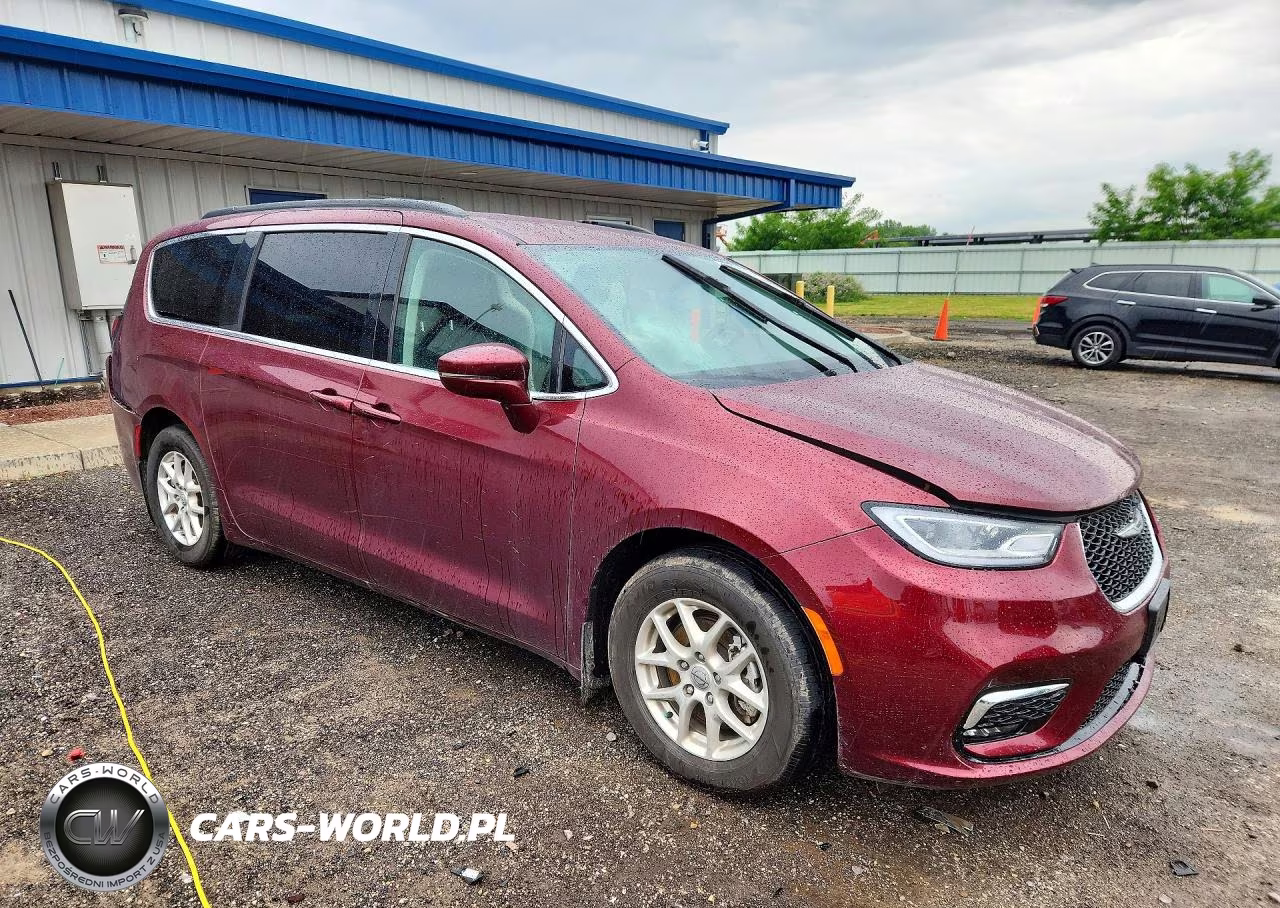 2022 Chrysler Pacifica Touring L VIN:2C4RC1BG9NR217123 - 4