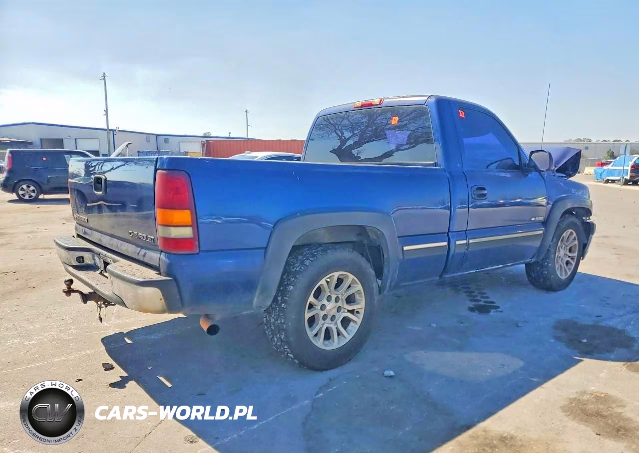2002 Chevrolet Silverado C1500 VIN:1GCEC14V12Z201025 - 3