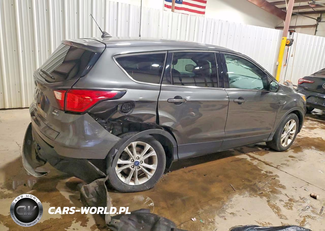2019 Ford Escape Se VIN:1FMCU9GD2KUA86790 - 3