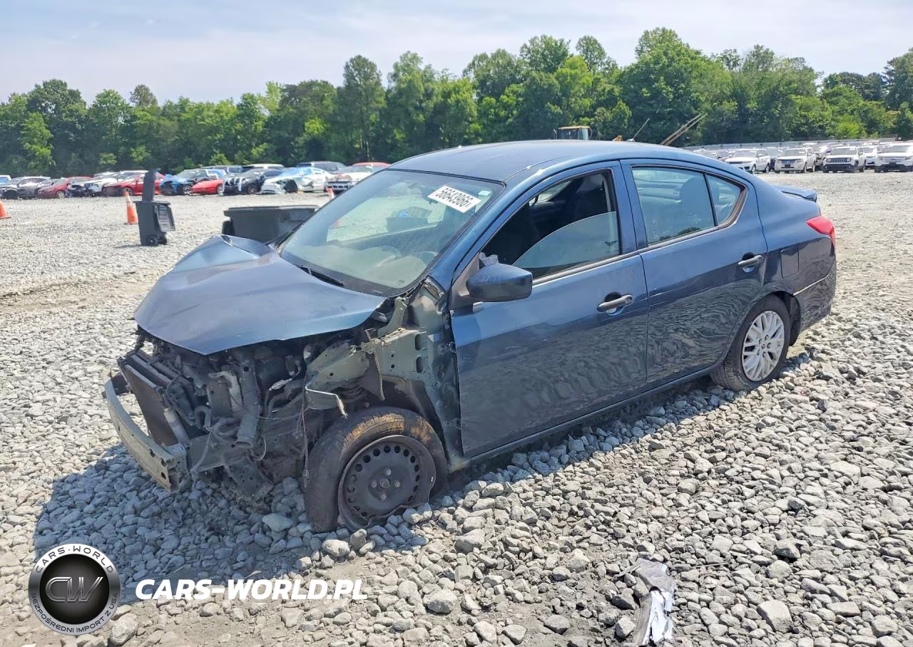 2017 Nissan Versa 1.6 S Plus