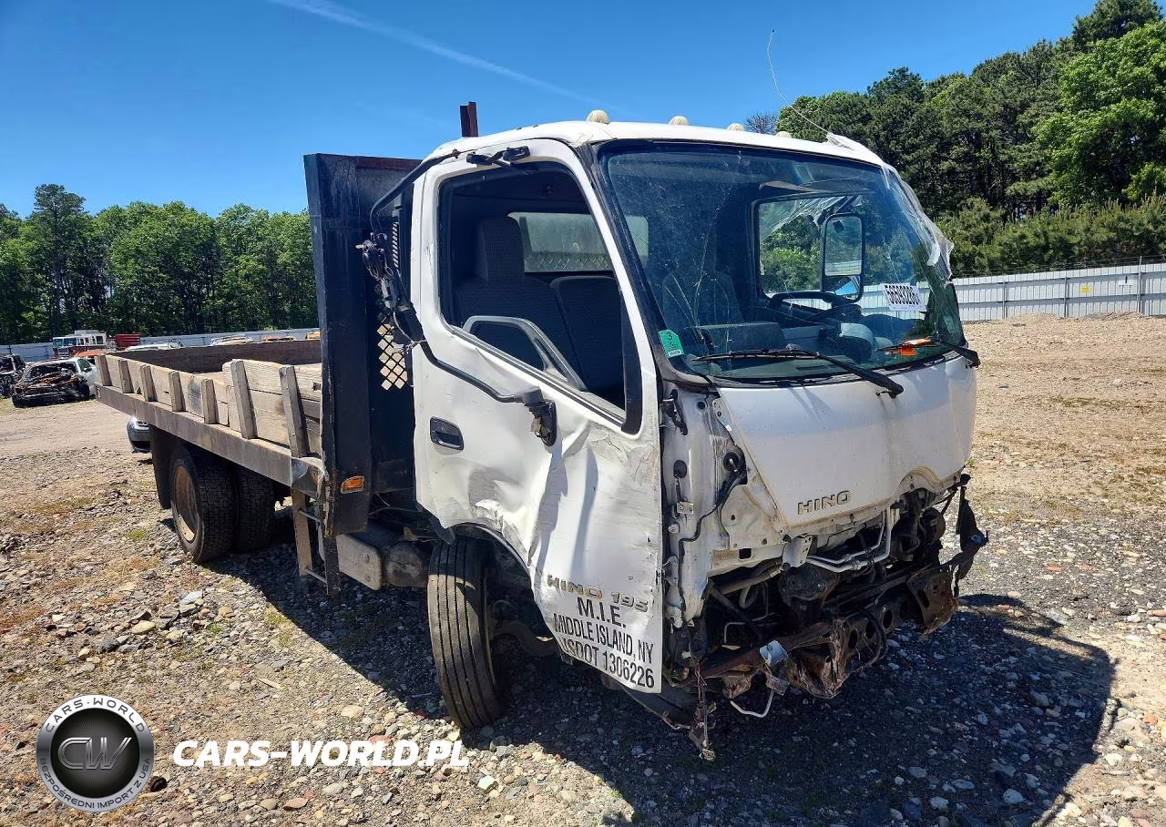 2014 Hino 195 VIN:JHHHDM2H1EK001300 - 4