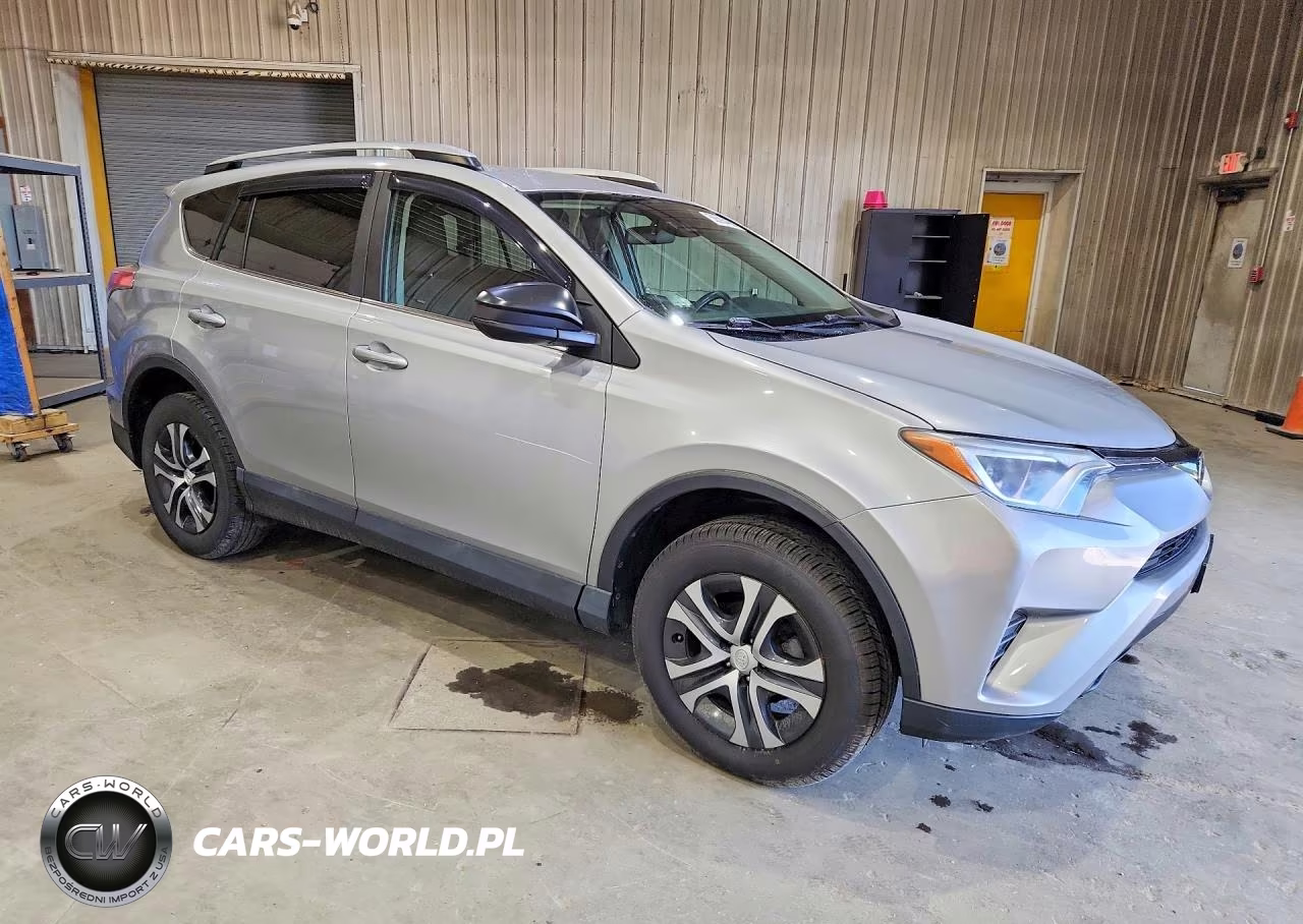 2017 Toyota Rav4 Le VIN:2T3BFREV8HW575003 - 4
